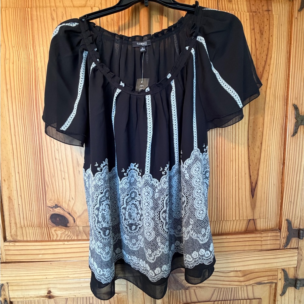 Plus Elementz Black and White Women's Top